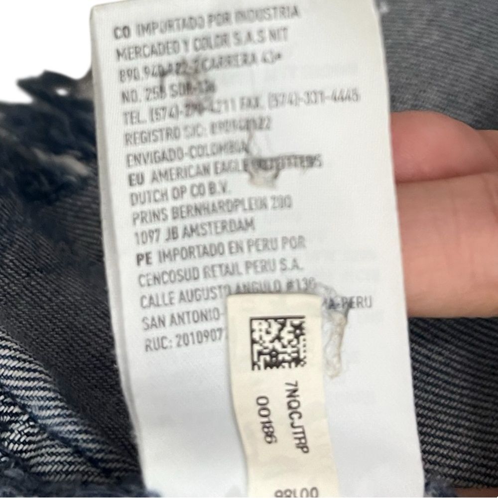 American Eagle Oversized Denim Jacket Women's Medium Blue Distressed Street - Picture 7 of 10